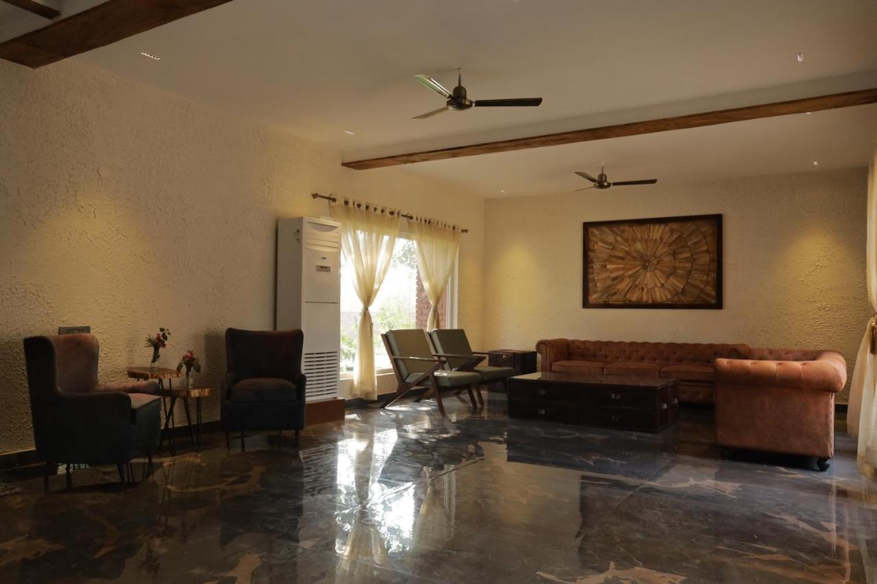 Mango Tree Resorts Siyana Exterior foto